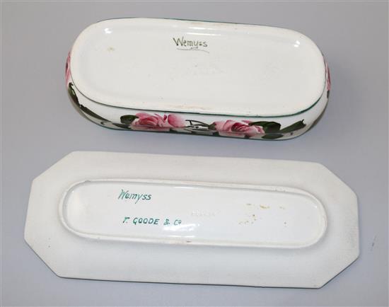 A Wemyss cabbage rose pattern pen box and cover and a similar tray, early 20th century, 20.5cm and 24.5cm, repair to box